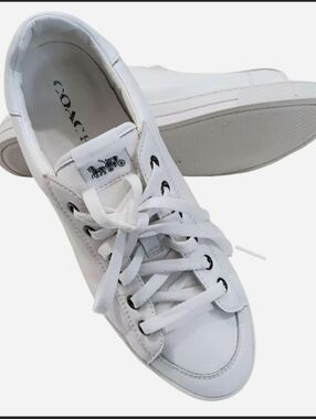 Women’s Coach Porter Sneakers Size 10B Leather Lace-up Preppy Classic Mimimalist